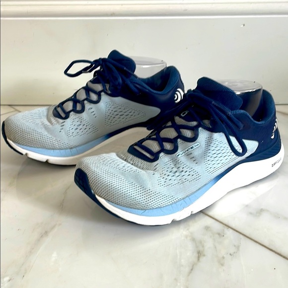 Topo, women’s 8, Fly Lite 4, 3mm drop wide toe box outdoor knit trail runner GUC - Picture 1 of 12